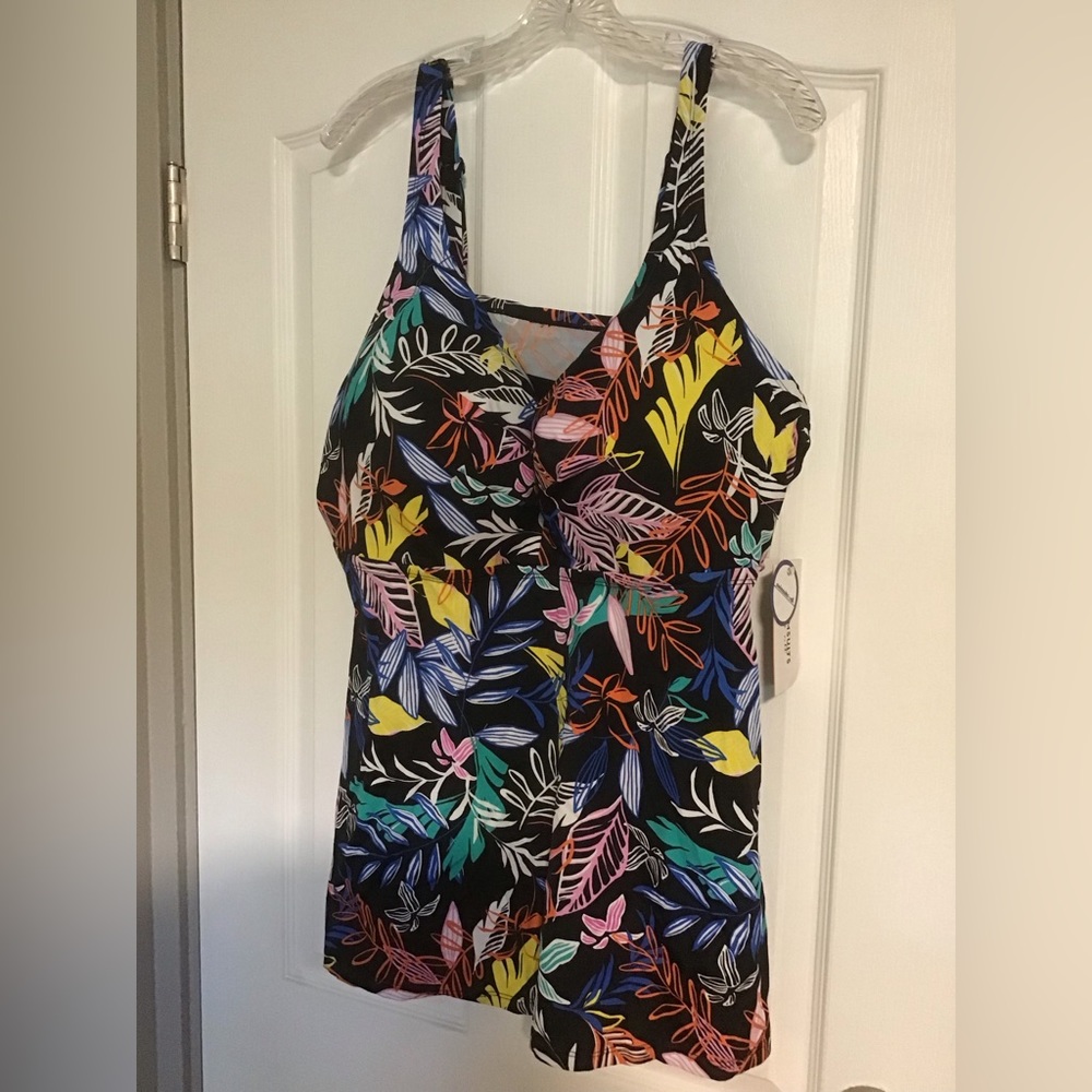 NWT 44DD Underwire Tankini top